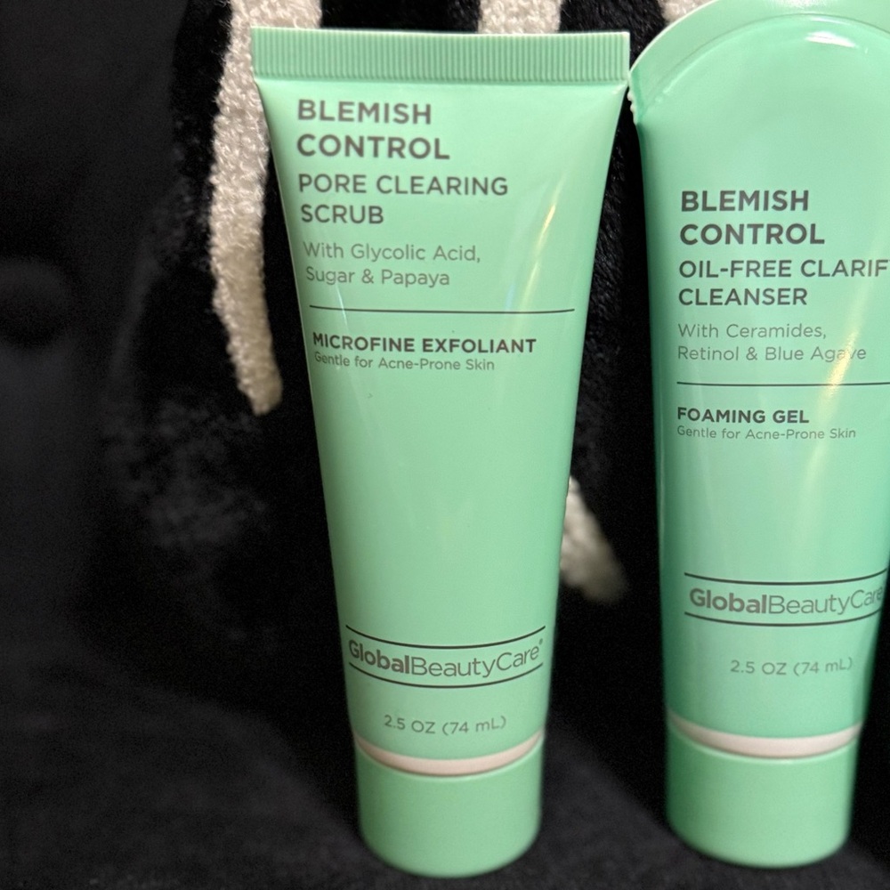 4 Piece Blemish Control Skincare Set - Picture 3 of 6